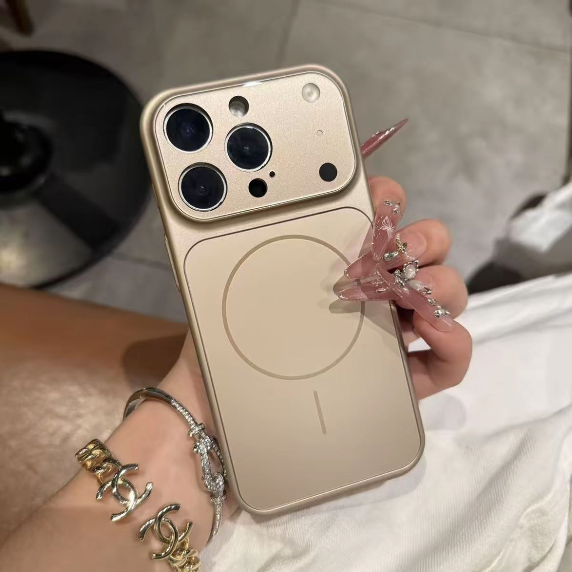 🔥 Ultra Sleek Magnetic MagSafe iPhone Case — Frosted Glass Armor with Shockproof & Wireless Charge (Fits iPhone 13–17 Air)